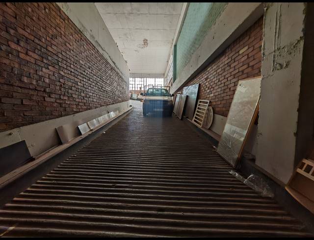 1,850M² WAREHOUSE FOR SALE IN BOOYSENS RESERVE